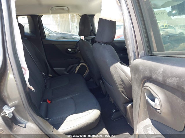 ZACCJBBTXGPC88000 Jeep Renegade Latitude