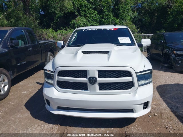 3C6JR6AT0KG645758 RAM 1500 Classic Tradesman
