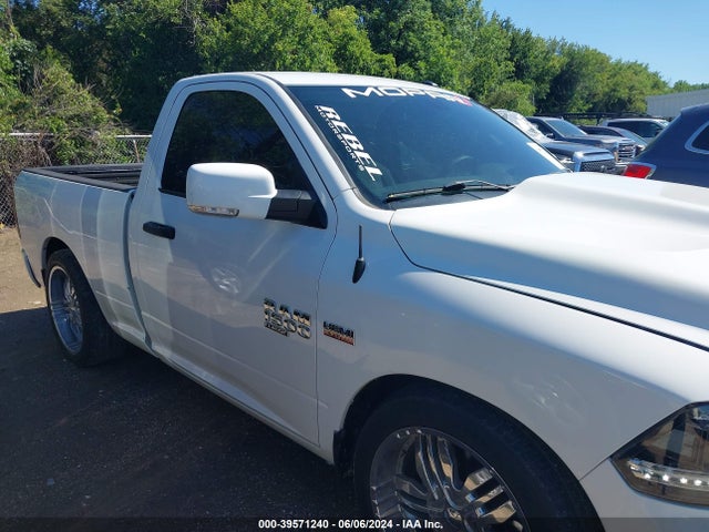 3C6JR6AT0KG645758 RAM 1500 Classic Tradesman