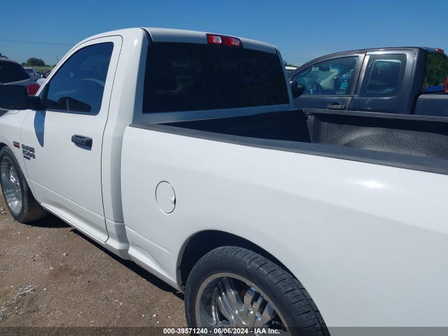 3C6JR6AT0KG645758 RAM 1500 Classic Tradesman