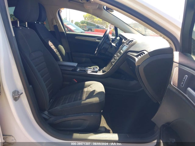 Ford FUSION SE 2020 3FA6P0HD4LR169879 Image 5