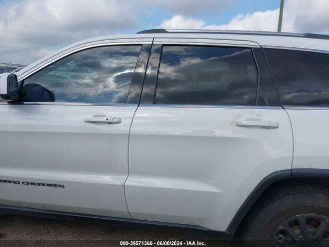 1C4RJEAG2FC668757 Jeep Grand Cherokee Laredo