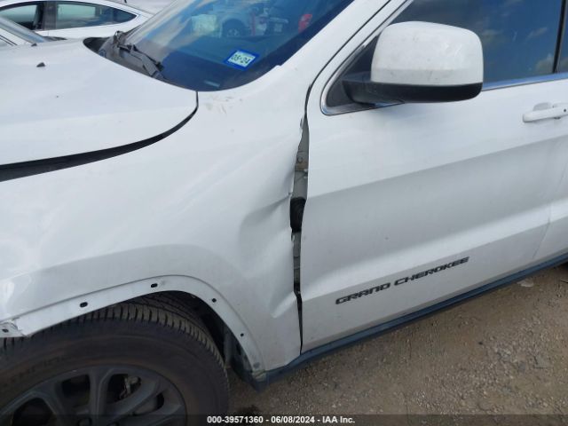 1C4RJEAG2FC668757 Jeep Grand Cherokee Laredo