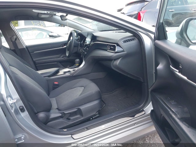 Toyota CAMRY LE 2023 4T1C11AK6PU178428 Image 5