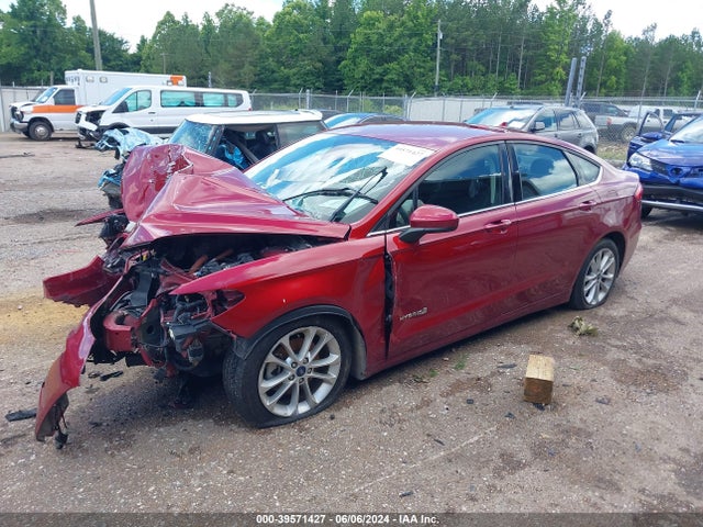 Ford Fusion Hybrid Se 2019 3FA6P0LU5KR205567 Image 2