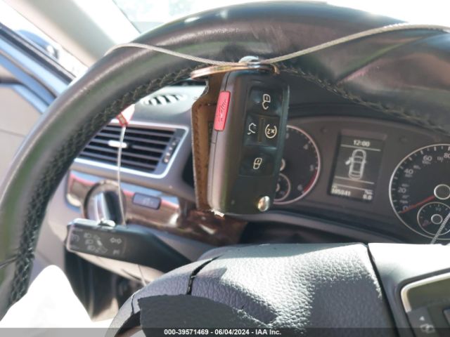 1VWCV7A33FC084402 Volkswagen Passat 2.0l Tdi Sel Premium