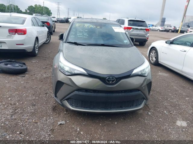 JTNKHMBX8M1106419 Toyota C-HR XLE