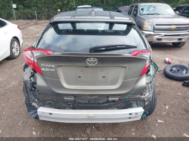JTNKHMBX8M1106419 Toyota C-HR XLE