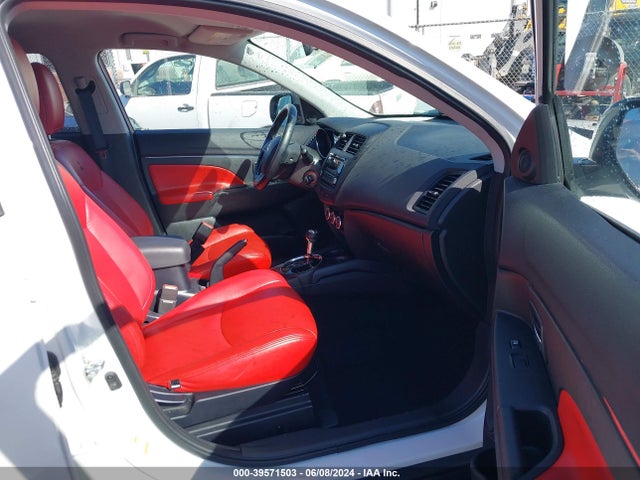 JA4AP3AU6HZ007751 Mitsubishi Outlander Sport 2.0 Es/2.0 Le