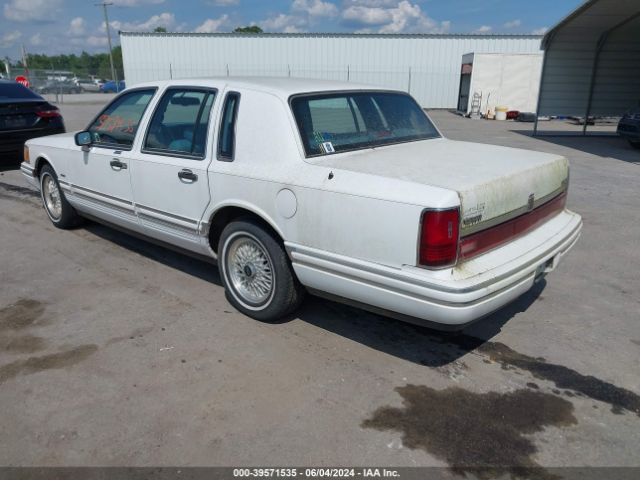1993 LINCOLN TOWN CAR 1LNLM81W9PY632280 Photo 2