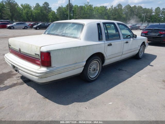 1993 LINCOLN TOWN CAR 1LNLM81W9PY632280 Photo 3