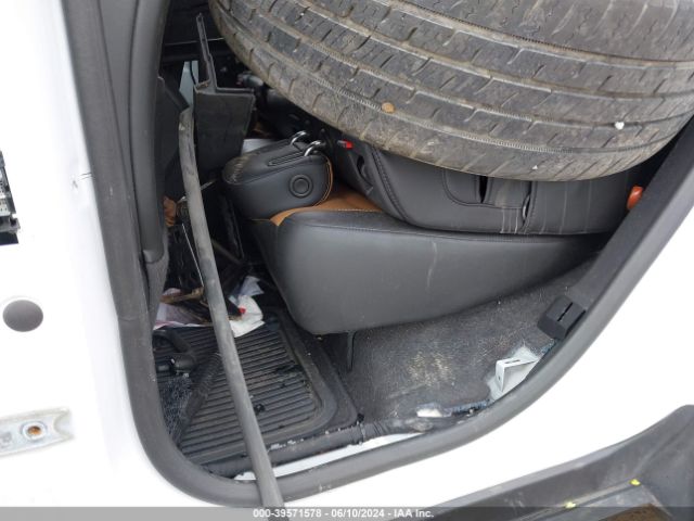 2GNAXWEX9J6144512 Chevrolet Equinox Premier