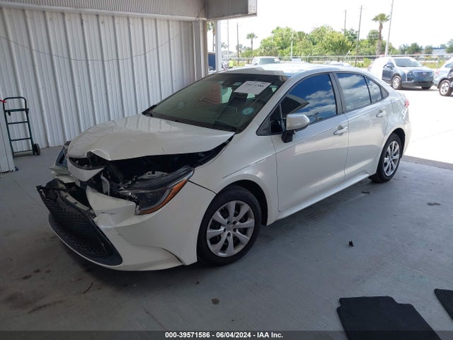 Toyota COROLLA LE 2020 5YFEPRAE7LP107573 Image 2