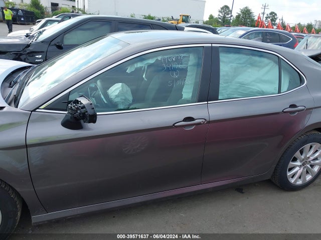 Toyota CAMRY LE 2020 4T1C11AK4LU996878 Image 14