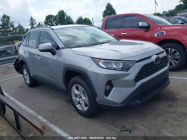 Toyota Rav4 Xle 2021 2T3P1RFV1MC212475 головне зображення