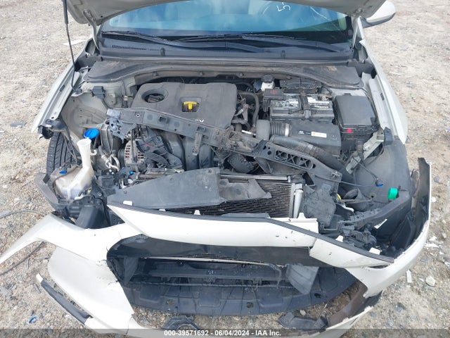Hyundai ELANTRA SE 2017 5NPD84LF4HH017707 Image 10