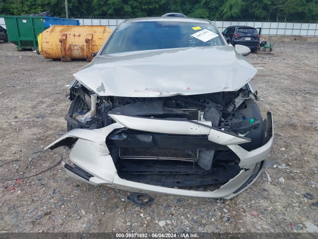 Hyundai ELANTRA SE 2017 5NPD84LF4HH017707 Image 13