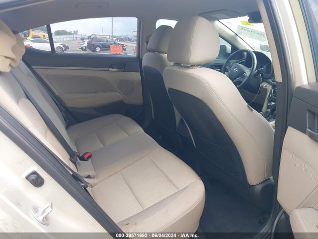 Hyundai ELANTRA SE 2017 5NPD84LF4HH017707 Image 8