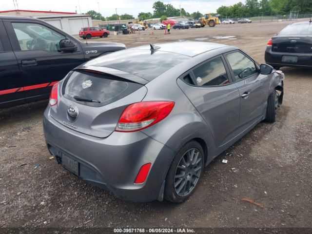 KMHTC6AD6GU252701 Hyundai Veloster