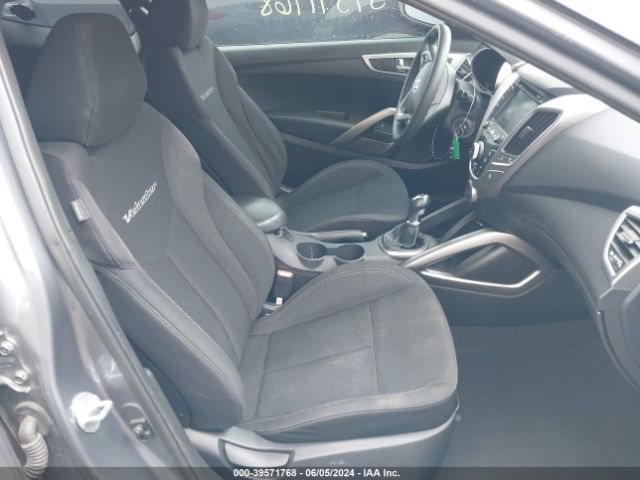KMHTC6AD6GU252701 Hyundai Veloster