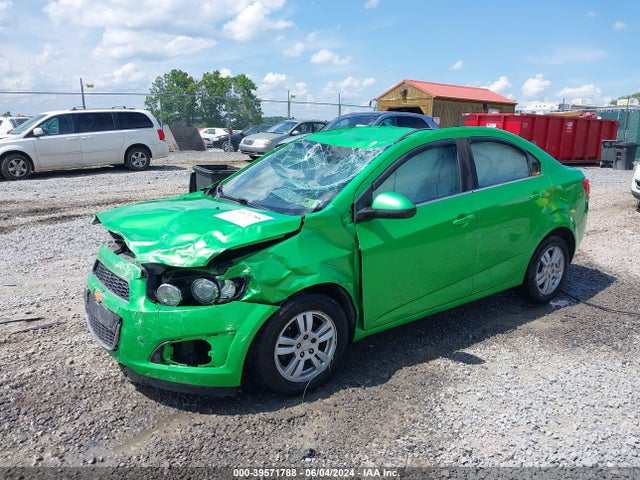Chevrolet Sonic Lt Auto 2016 1G1JC5SH6G4124975 Image 2