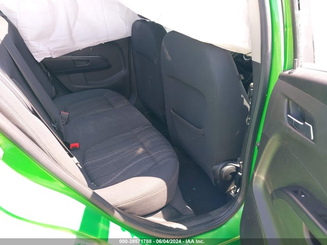 Chevrolet Sonic Lt Auto 2016 1G1JC5SH6G4124975 Image 8