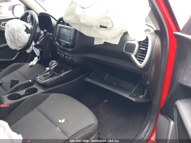 KNDJ63AU5L7053942 KIA Soul Gt-line