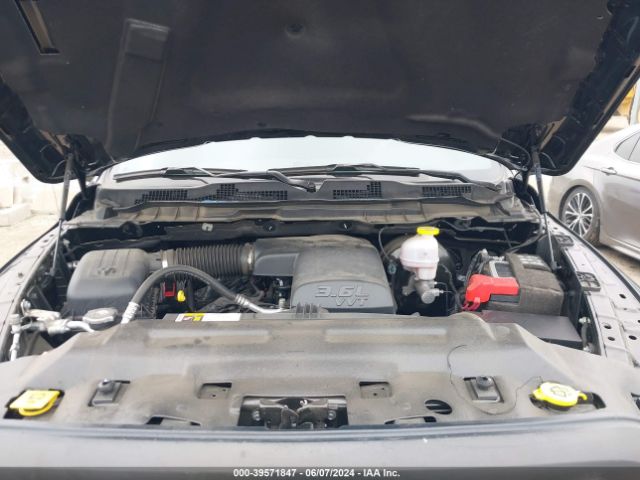 1C6RR6GG6NS217929 RAM 1500 Classic Slt