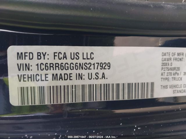 1C6RR6GG6NS217929 RAM 1500 Classic Slt