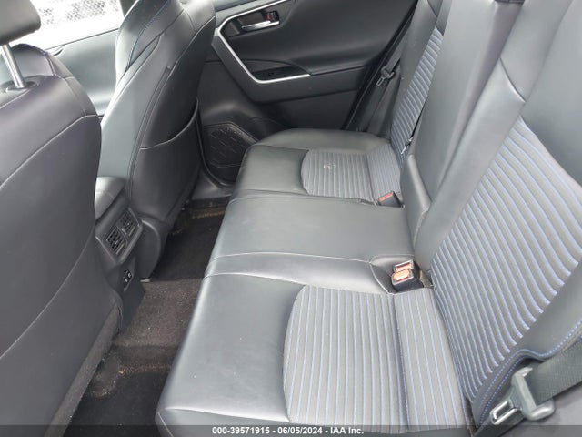 2T3EWRFV9KW042676 Toyota Rav4 Hybrid Xse