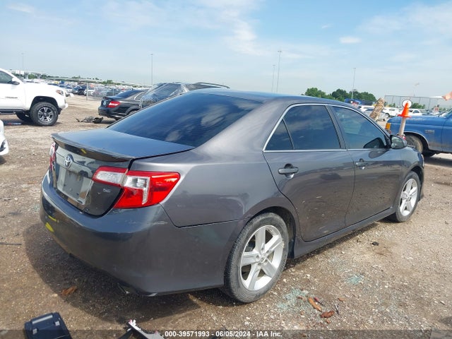 Toyota CAMRY SE 2014 4T1BF1FK2EU817715 Image 4