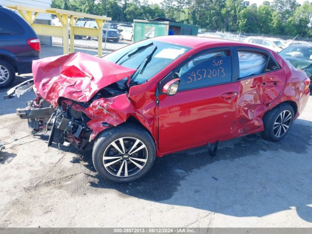 2T1BURHE8JC055014 Toyota COROLLA LE