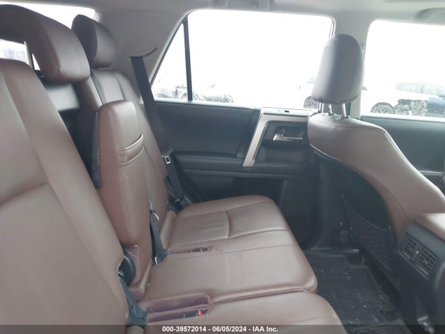 Toyota 4runner Limited 2023 JTEKU5JR3P6148959 Image 8