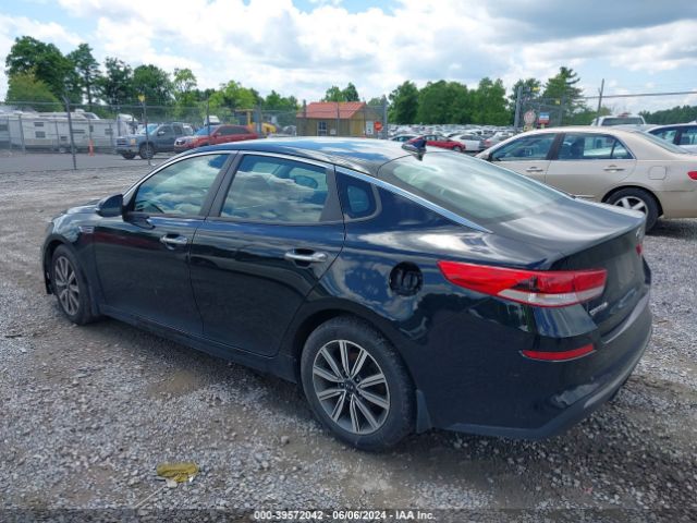 5XXGT4L39KG365216 KIA Optima Lx