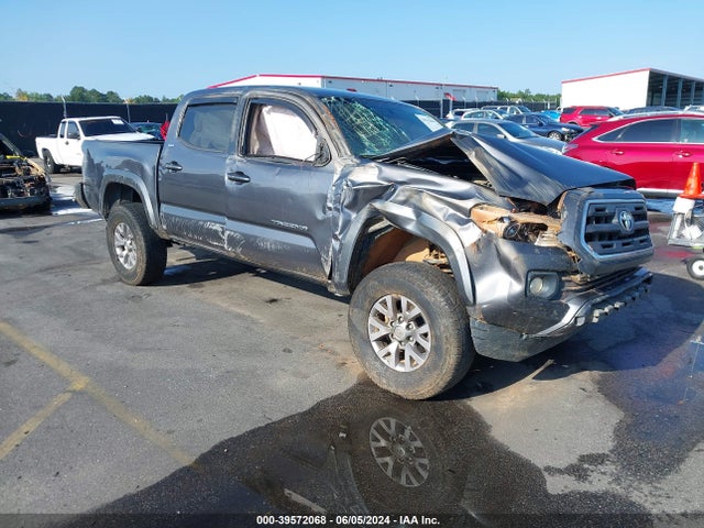 Toyota Tacoma Sr5 V6 2017 5TFCZ5AN8HX063389 головне зображення