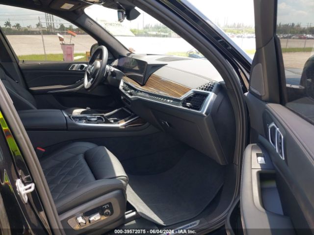 5UX23EM0XP9R44805 BMW X7 Xdrive40i