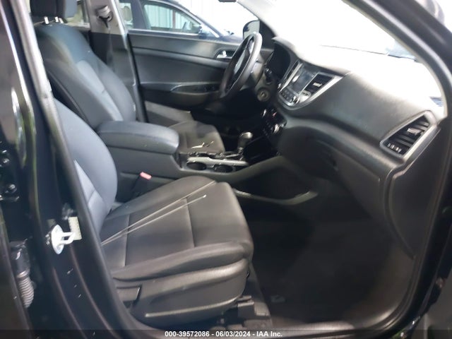 Hyundai TUCSON SE 2017 KM8J3CA40HU382156 Image 5