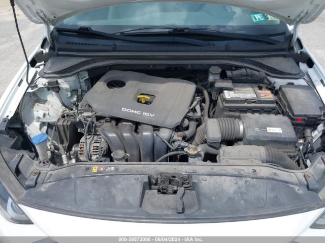 5NPD74LF6HH093562 Hyundai ELANTRA SE