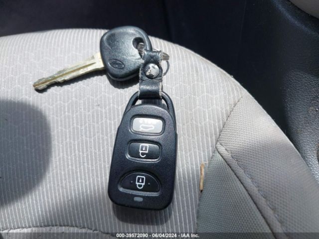 5NPD74LF6HH093562 Hyundai ELANTRA SE