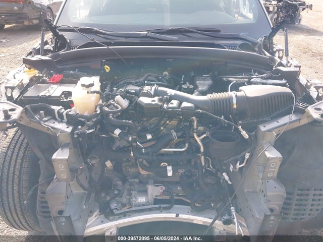 1C4RJHAG1R8951143 Jeep Grand Cherokee Laredo 4x4