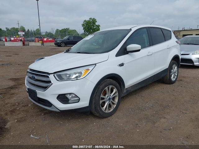 Ford ESCAPE SE 2017 1FMCU0GDXHUA06639 Image 2