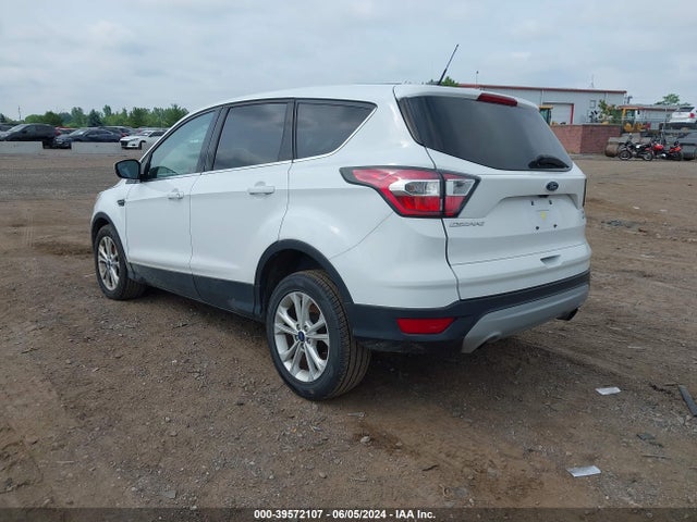 Ford ESCAPE SE 2017 1FMCU0GDXHUA06639 Image 3