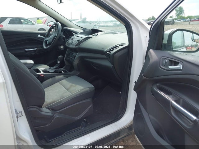 Ford ESCAPE SE 2017 1FMCU0GDXHUA06639 Image 5