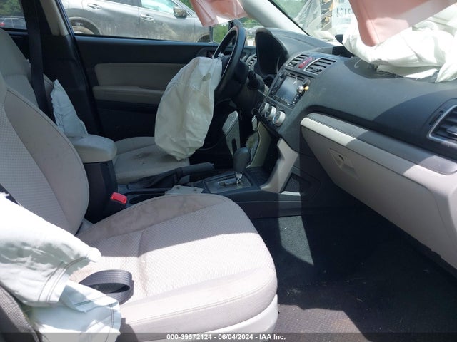 Subaru Forester 2.5i 2016 JF2SJAACXGH538609 Image 5