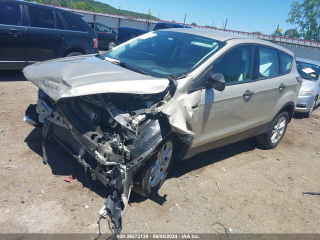 Ford ESCAPE S 2017 1FMCU0F7XHUA61362 Image 2
