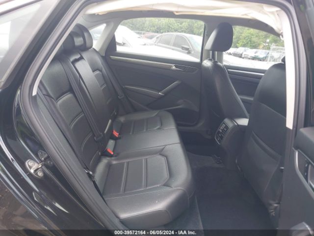 1VWBT7A34HC033561 Volkswagen Passat 1.8t Se