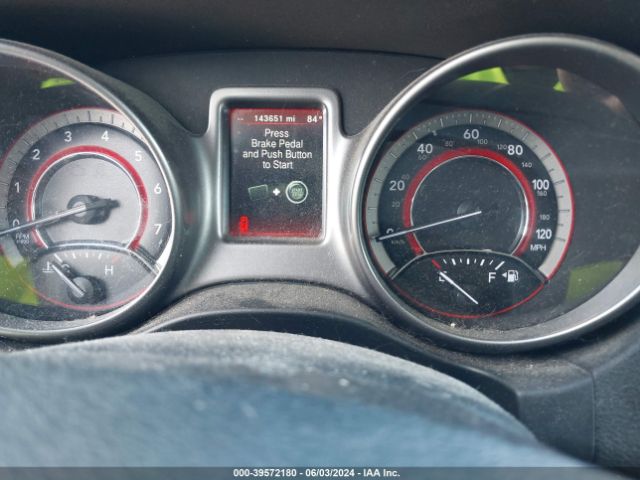 3C4PDDGG2JT371517 Dodge Journey Crossroad Awd