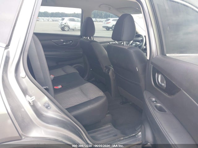 Nissan ROGUE S 2017 JN8AT2MV7HW255366 Image 8