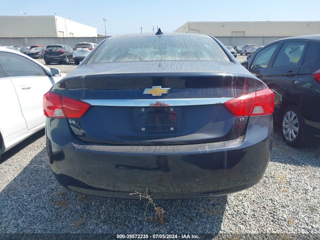 Chevrolet IMPALA 1LT 2018 2G1105S33J9175786 Image 16