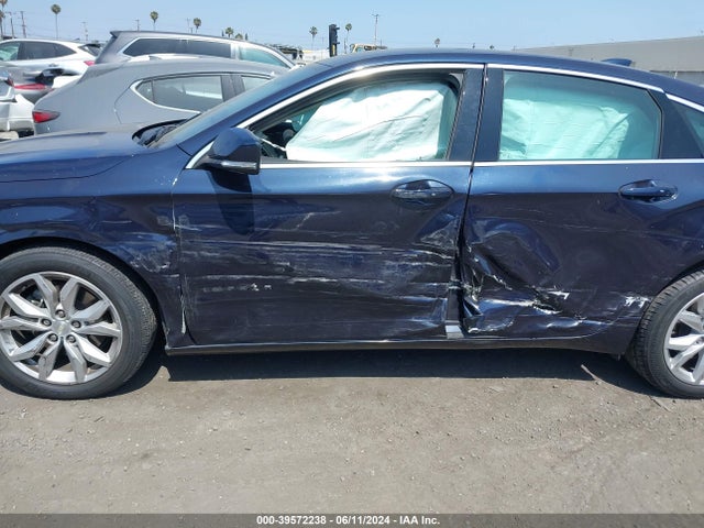 Chevrolet IMPALA 1LT 2018 2G1105S33J9175786 Image 6
